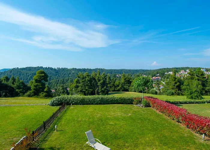 Hill By Luxlikehome *